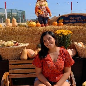 Meet your Posher, Samantha